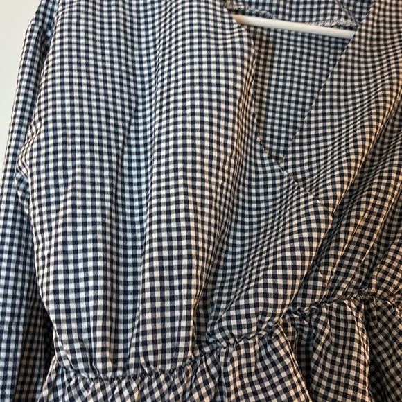 Korean Gingham Blouse - Picture 3 of 3
